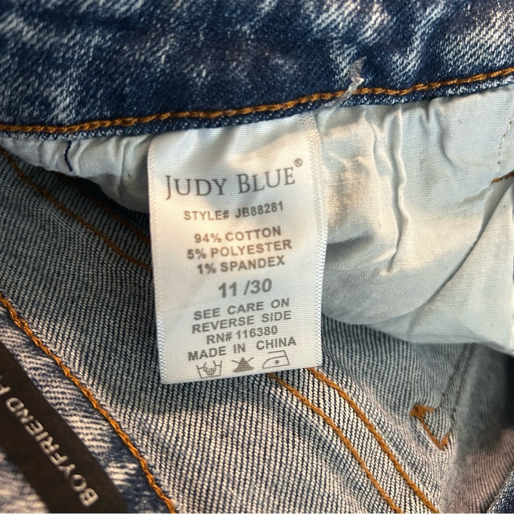 Judy Blue Acid Wash Boyfriend Fit Jeans 11/30 Distressed Medium Wash - Picture 8 of 9